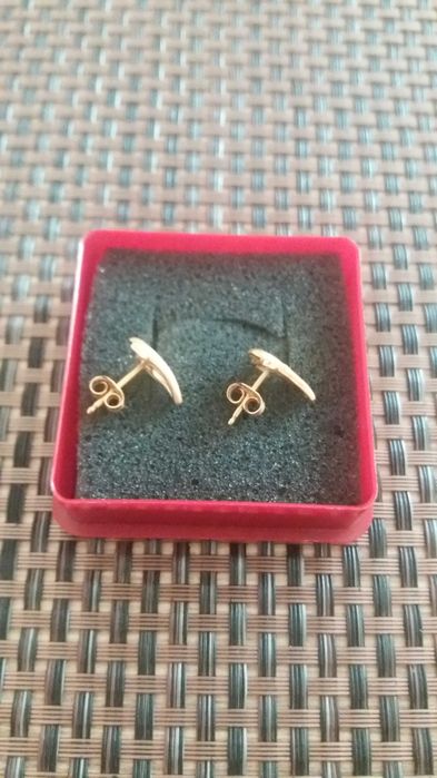 Златни обеци 20к. С диаманти