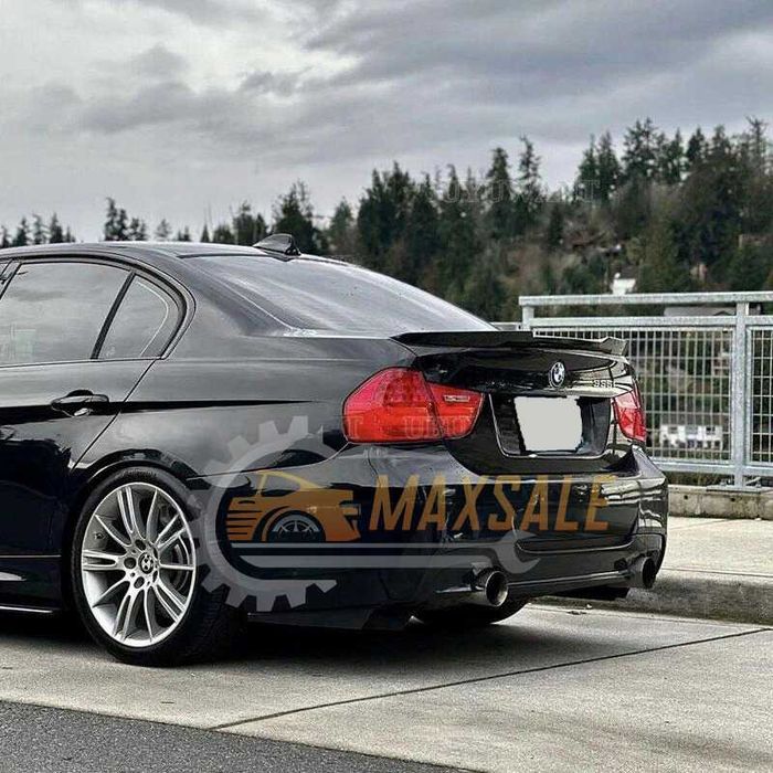 Спойлер за Е90 крило за багажник M4 style на BMW 3 серия 330d седан