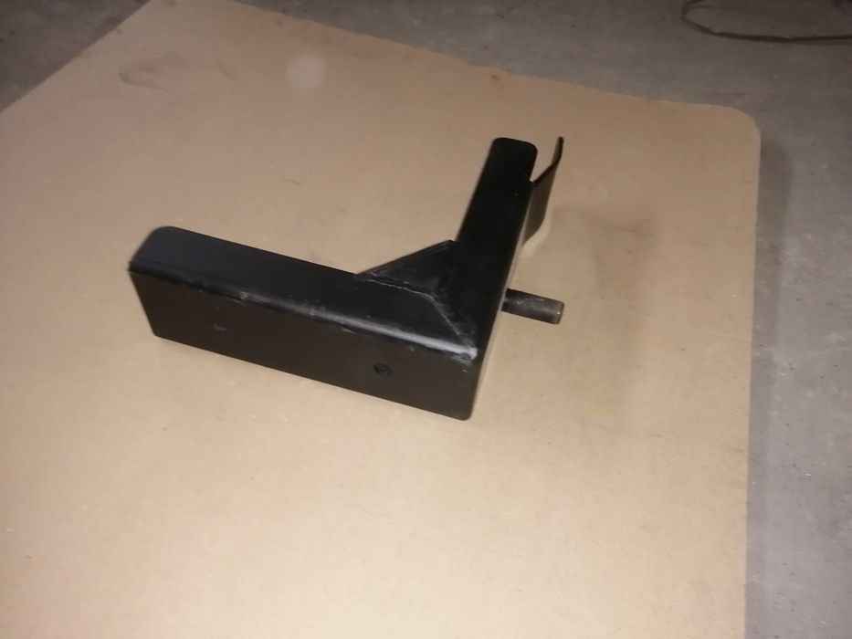 Крепление запаски на газель