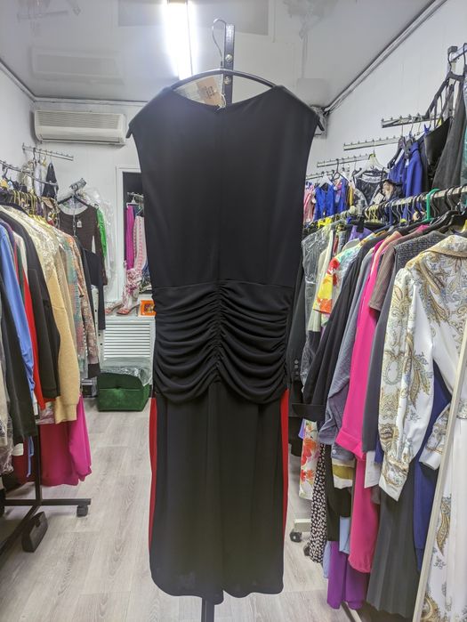 Платье вечернее нарядное  М/L