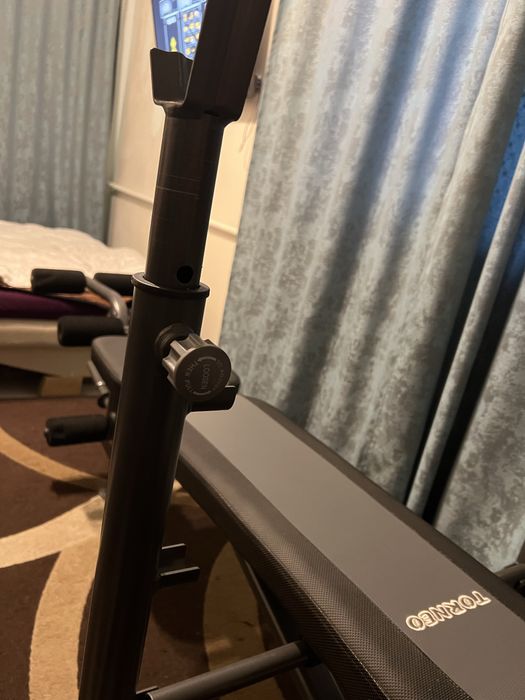 Продам Скамья со стойками