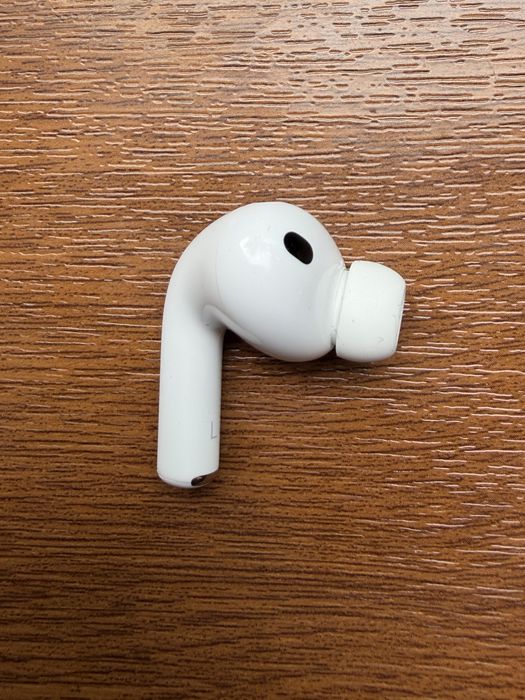 Левый Наушник Airpods Pro 3(Оригинал 100%)
