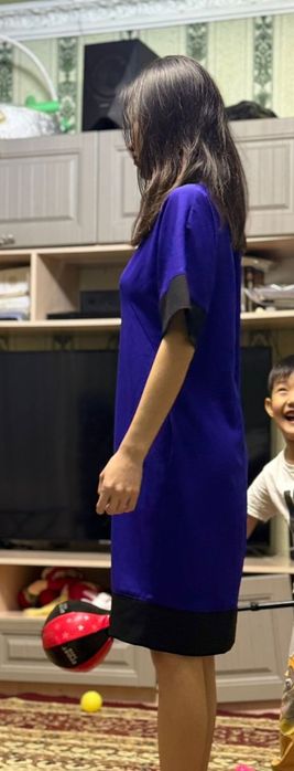 Женское платье в отличном состоянии