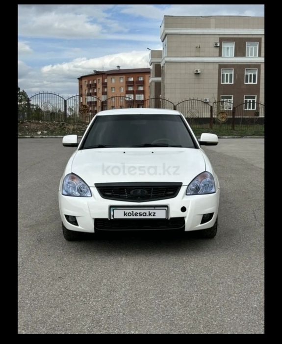 Продам Приору 13 год