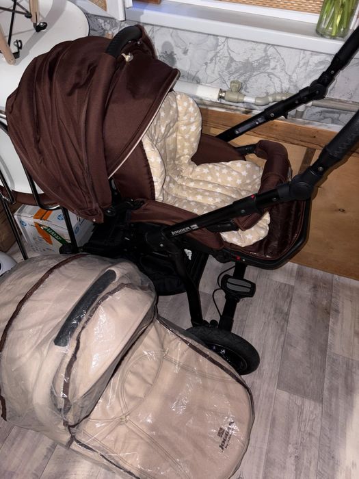 Коляска детская адамекс