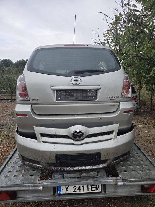 Toyota Coroola Verso 2.2 dizel 136