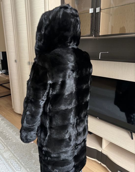 Продается норковая шуба