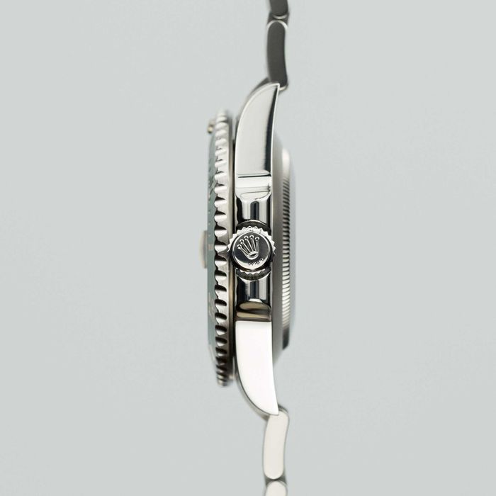 Rolex 60th Anniversary Submariner 116610LV “Hulk”