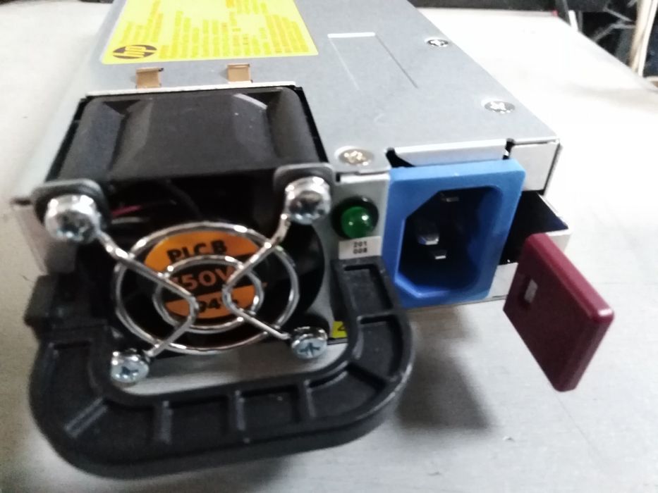 Захранване 750W 12V/62.5A HP