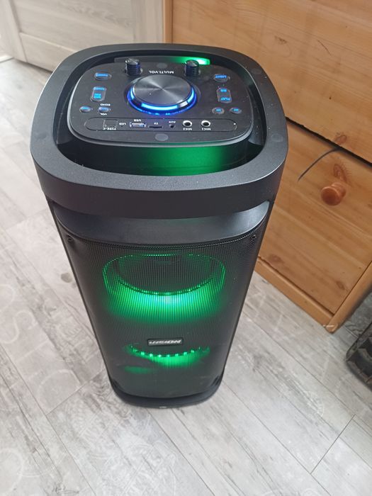 Vând boxa vision