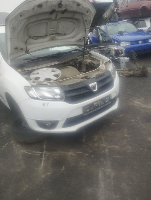 Parbriz luneta geam USA Dacia Logan 2