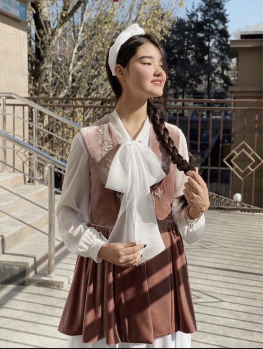 Продам брендовый камзол