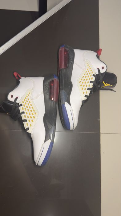 Jordan Maxin 200 (GS)  37.5