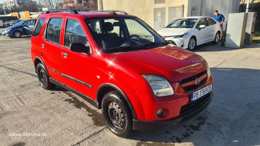 Продавам Suzuki Ignis 1.3