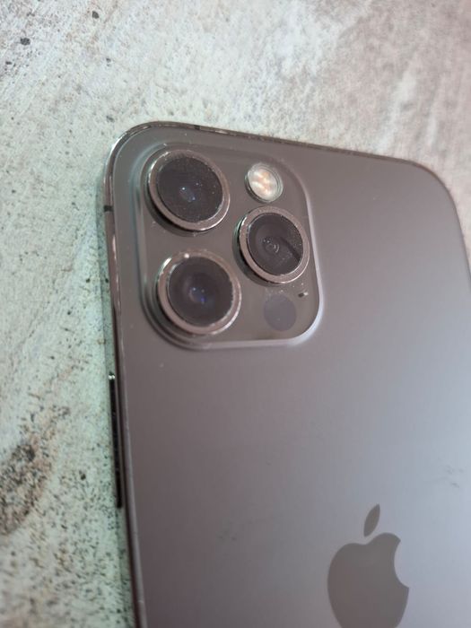 Срочно! IPhone 12 pro 128gb