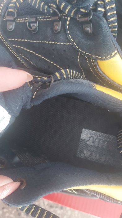 Работни велурени  обувки