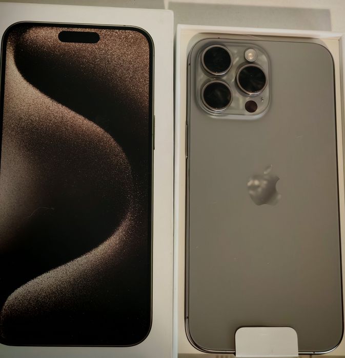 IPhone 15 Pro Max 256gb год гарантия идеал