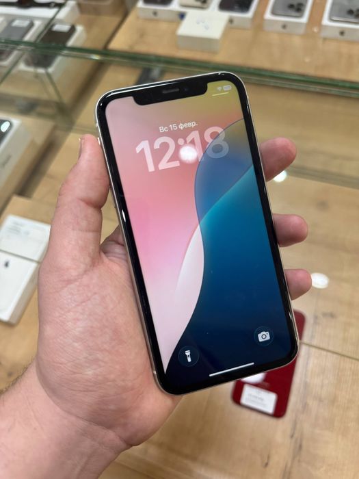 iPhone 11 White 128GB 75%