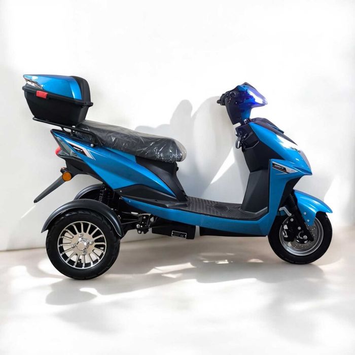 Електрически скутер-триколка Electric Sport 2000W | 60V | 24AH | BLUE