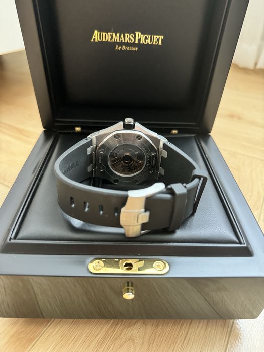 Audemars Piguet Royal OAK Offshore (Обмен на ноутбук)