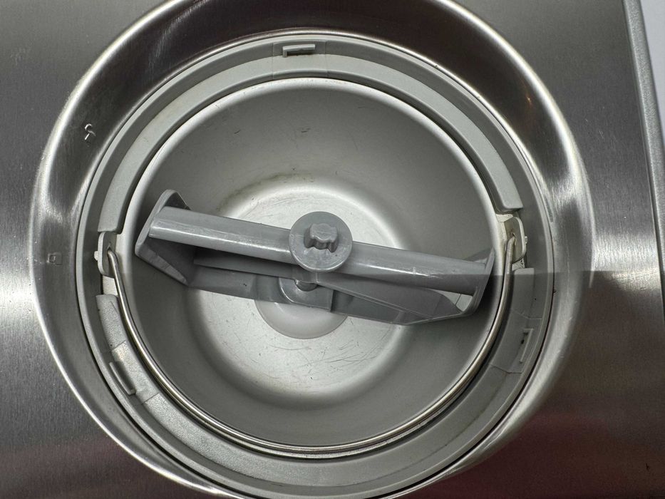 Машина за сладолед - Cuisinart 150 W