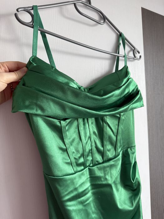 Rochie elegantă verde