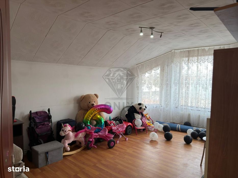 Casa  Strejnicu  5 Camere