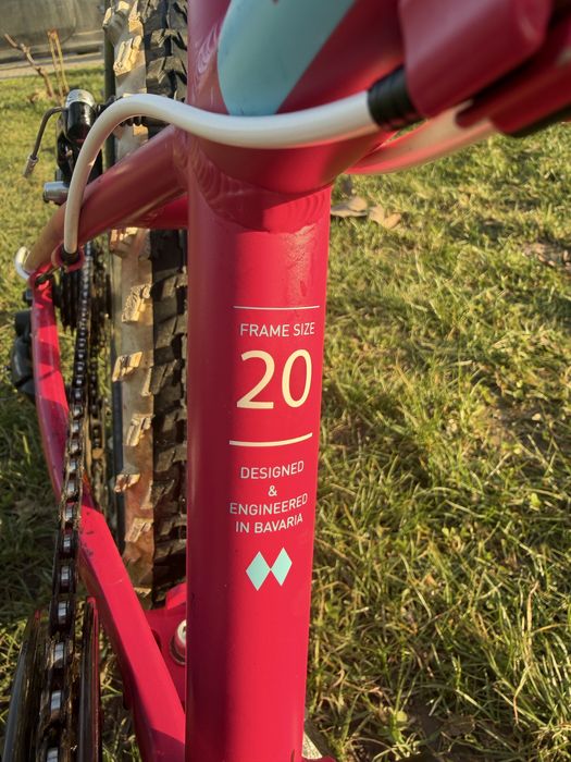 Bicicleta copii fete Cube 20 roz alb Shimano