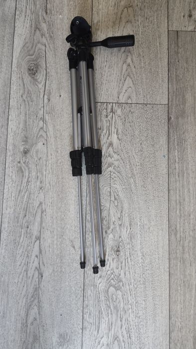 Штатив для фото видео