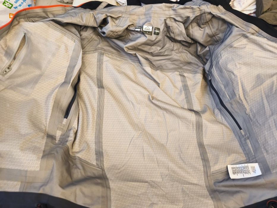 McKINLEY AQUAMAX PREMIUM Jacket размер  s тънко яке водонепромокаемо