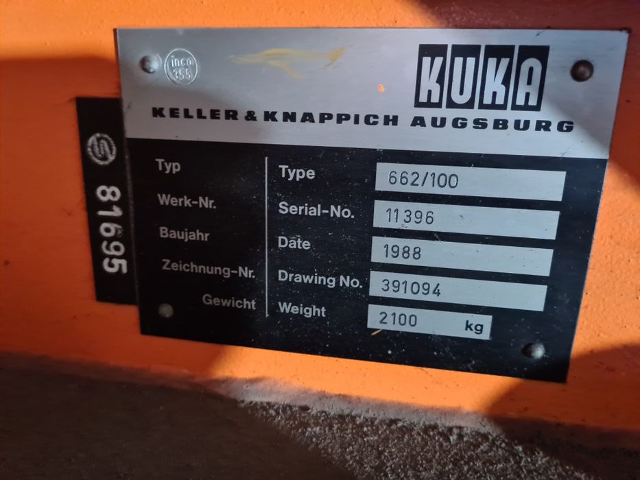 Робот за заваряване КУКА без управление