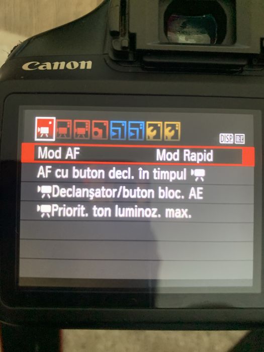 Aparat foto  CANON EOS 1100D