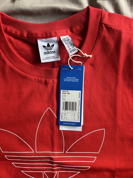 Тениска adidas червена, памук