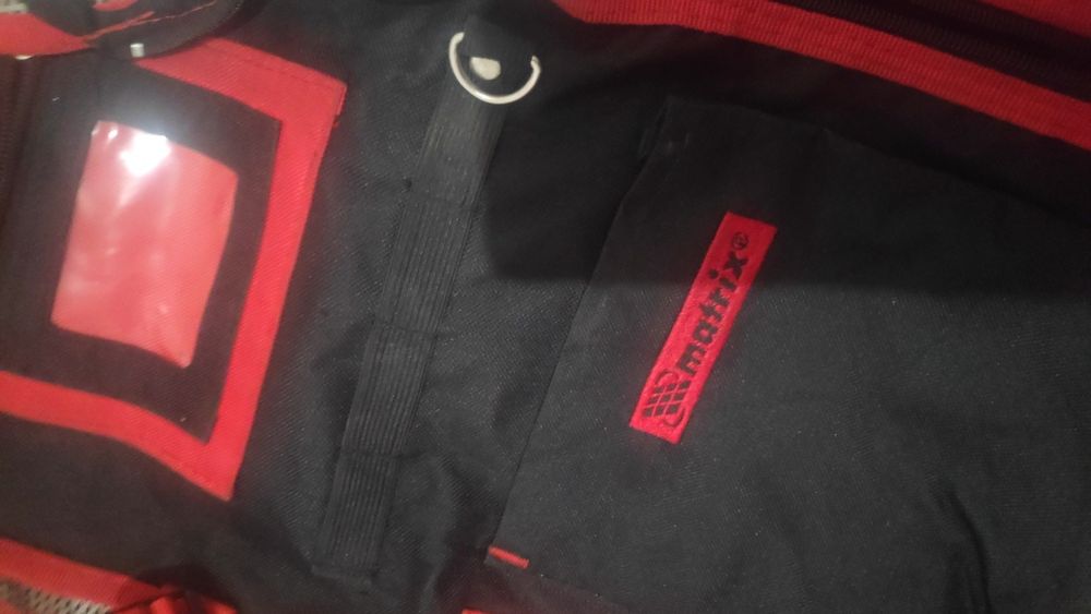 Продам костюм электрика