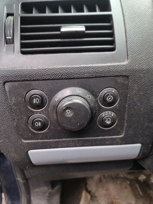 Опел Зафира Б(1.9/120)НА ЧАСТИ