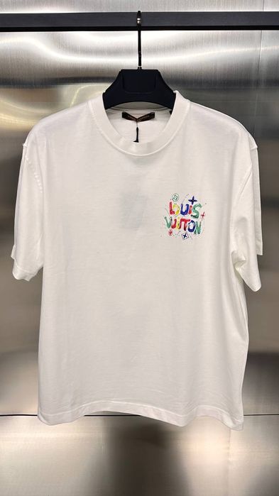 Мъжки тениски различни модели