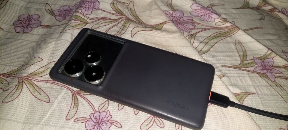 Realme Gt 6 Обмен