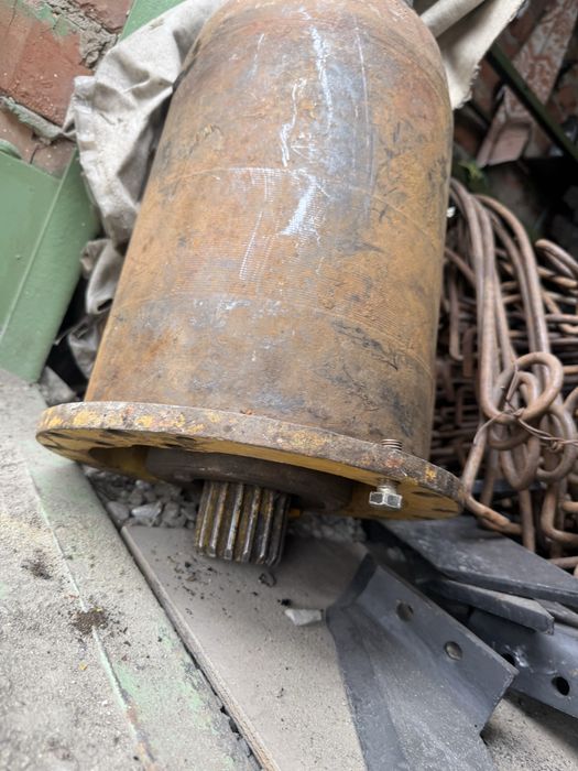 Опора стар образца