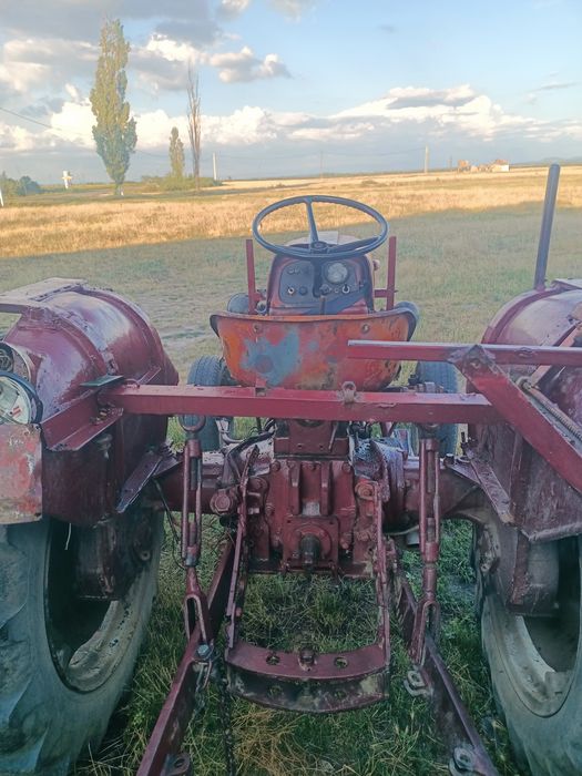 Vând tractor Kararo 30 cai disc 3,4 talere noi