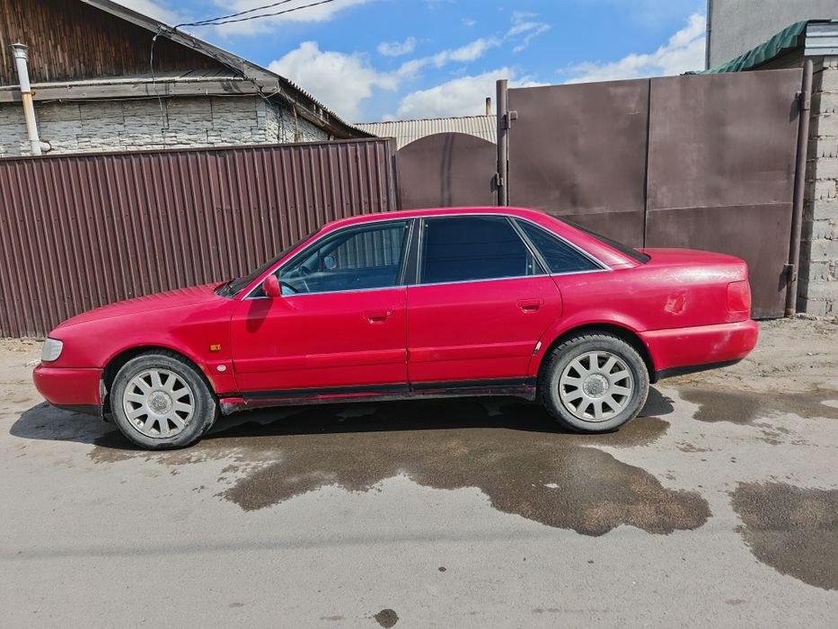 Продам Ауди А6 с4