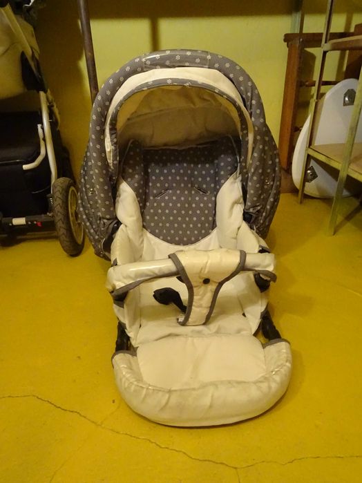 Бебешка количка 3в1 STELLA ROMA - RETRUS 2016 + кош за новородено