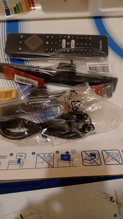 Телевизор PHILIPS 6800 serie SAPHI