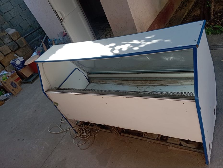 Продам Морозильник