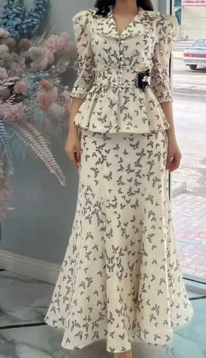 Продам платья нарядные