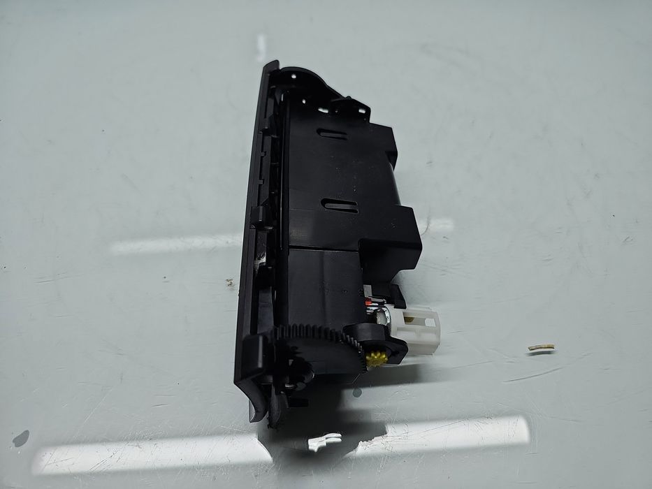 Scrumiera Volkswagen Passat B7 (362) [Fabr 2010-2014] 3C0963284K
