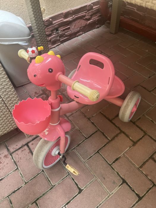 Tricicleta roz copii