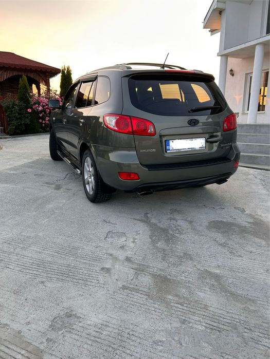 Hyundai Santa-fe