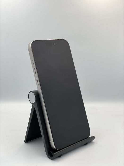 Iphone 15 Pro Max - 256GB memorie, 85% baterie, ESIM, 1 an garantie