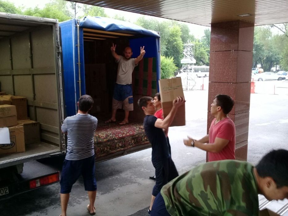 Грузчики для офисных переездов, архивы, склады.