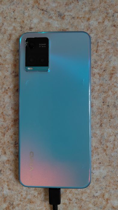 Продам смартфон Vivo